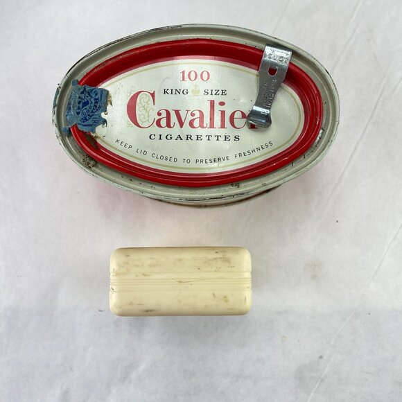 Vintage Cavalier Cigarettes Oval Tin and Cigarette Pack Holder Lot of 2 - Picture 5 of 10